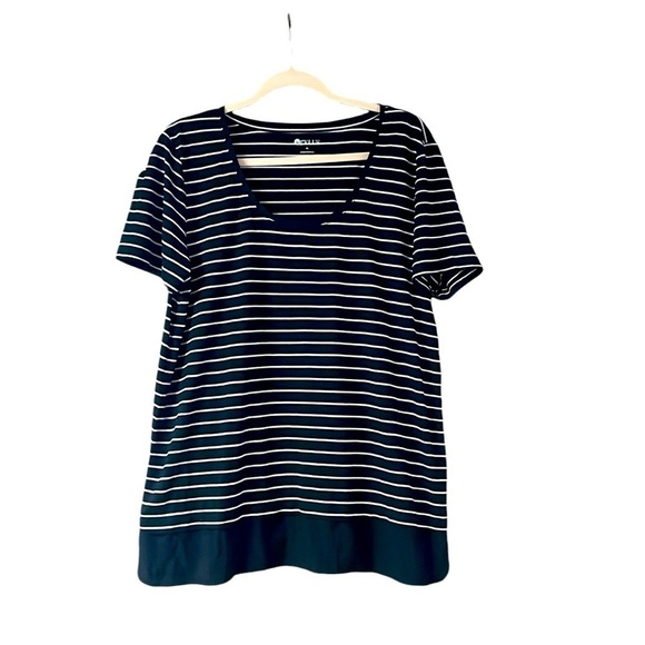Stylus size XL black and white stripe short sleeve top - Picture 1 of 6